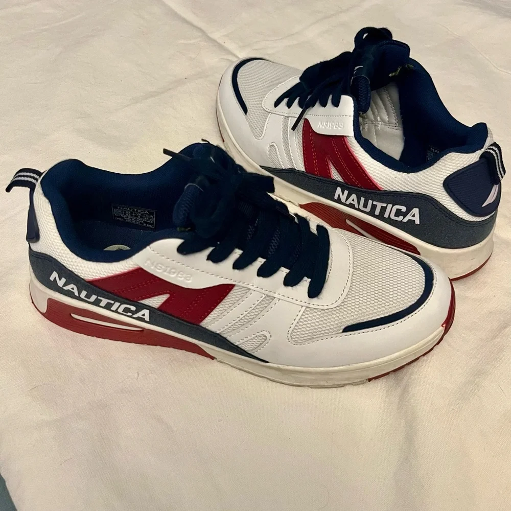 Vintage Nautica Sneakers White Red and Blue Size 8.5